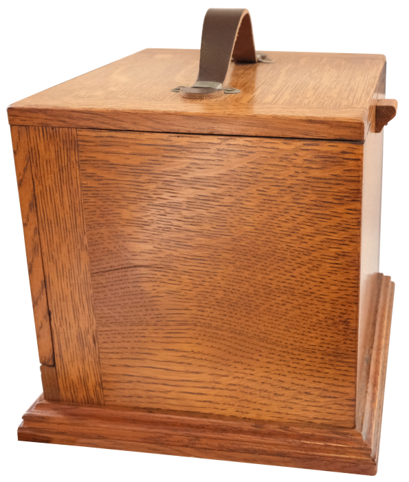 Seven Inch Cabinet (3).png