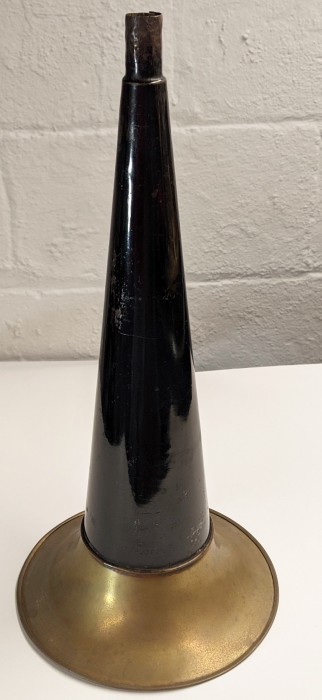 Black Brass Horn (3).jpg