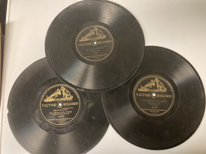 Some pre-1908 grand prize discs one is cracked