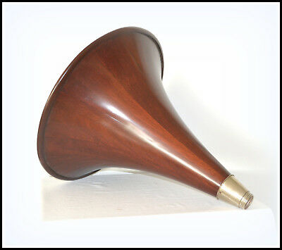 Wood-Horn-for-Columbia-Phonograph-Gramophone.jpg
