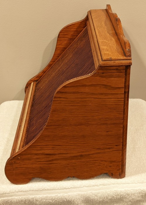 H&S Display Cabinet (5).jpg