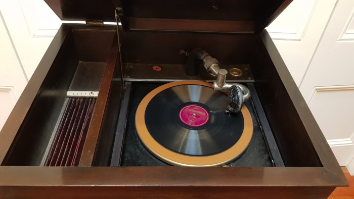 1610144660 edisonSchbert diamond disc.jpg