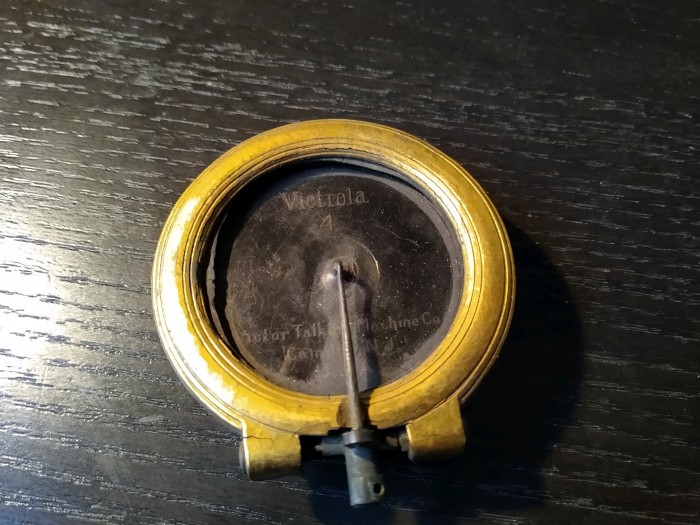 victrola 4 front.jpg