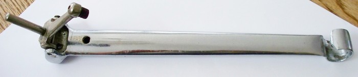 Early Zonophone Tone Arm (1).JPG