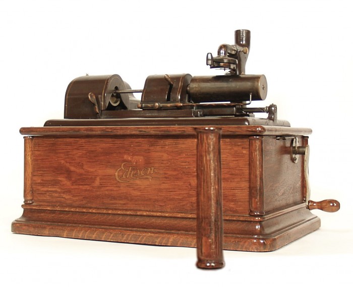 Oak Opera column.jpg