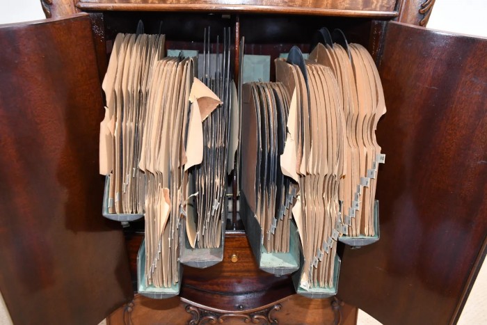119319750_10_x.jpg