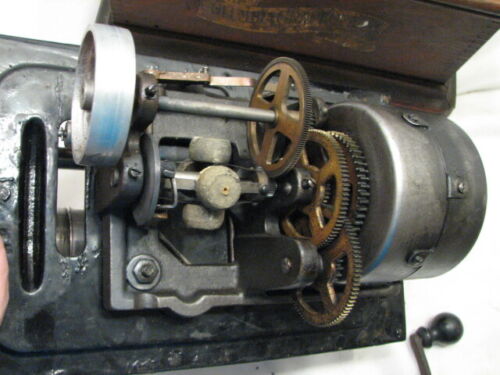 Columbia BK Graphophone Motor.jpg