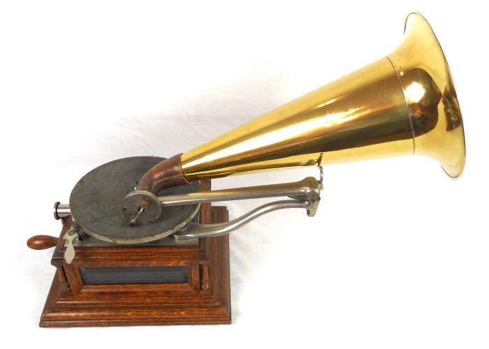 Zonophone Model A - 01ba.jpg