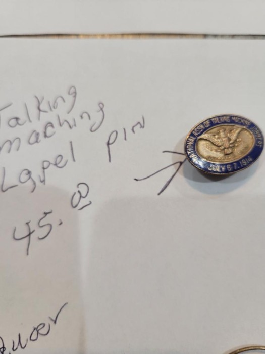 gadgets galore 3.jpg