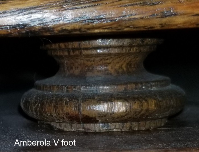 Edison Amberola V Foot.jpg