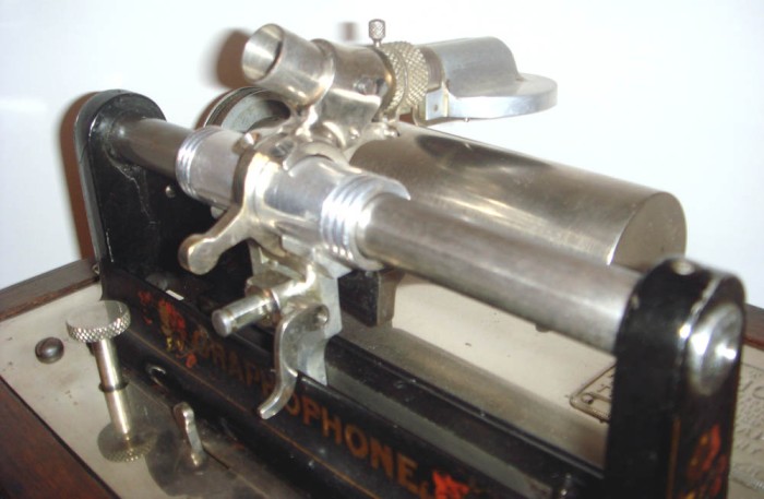 Columbia AO reproducer closeup.jpg