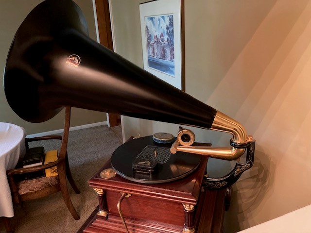 Vic6 horn3.jpg