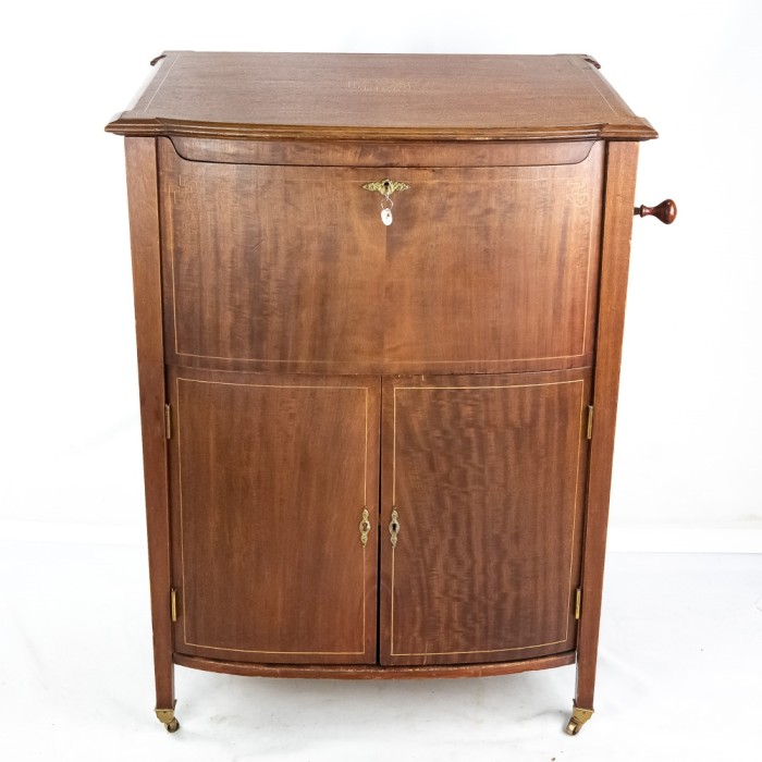 Lot #1170 - Lyon &amp; Healy - Chicago,  Empress Concert Grand