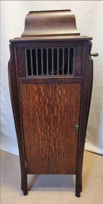 Babson Amberola 30 SM 226431 -  (1)-LR.jpg