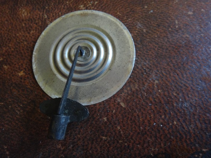 Three piece diaphragm.