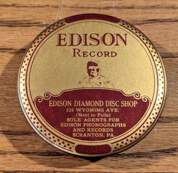 Edison Duster (2).jpg