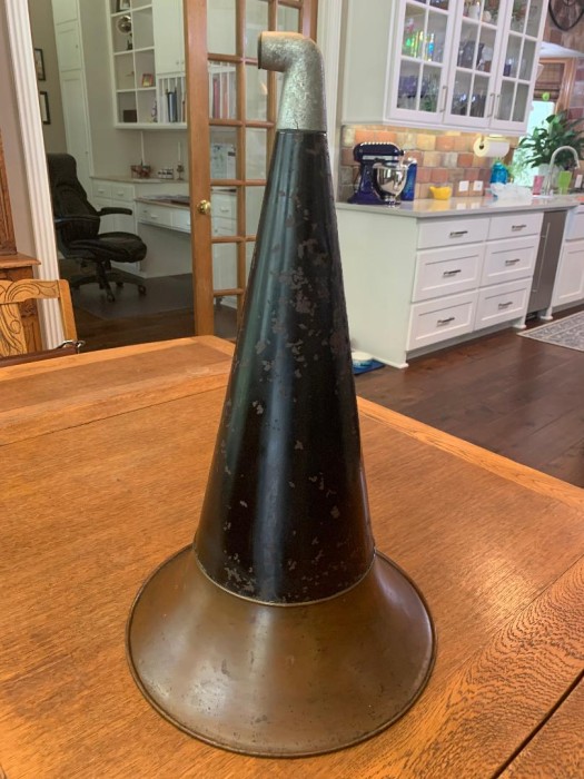 Talk_O_Phone Horn_1.jpeg