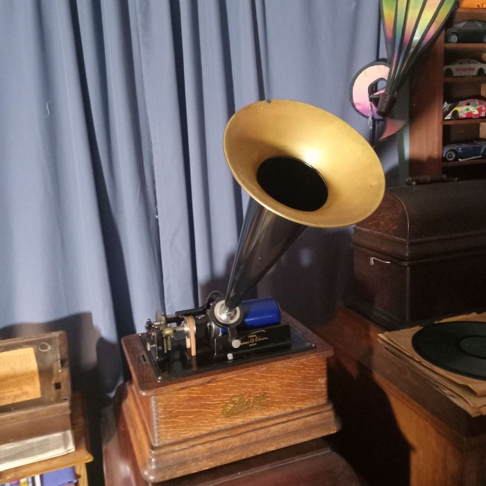 edison1.jpg