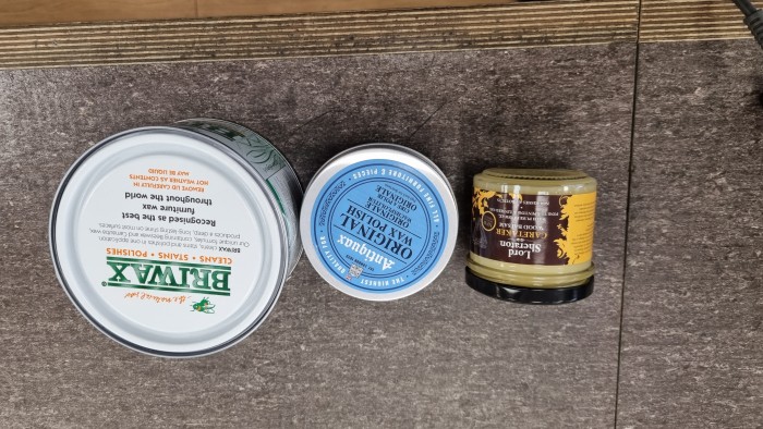 Wax polish
