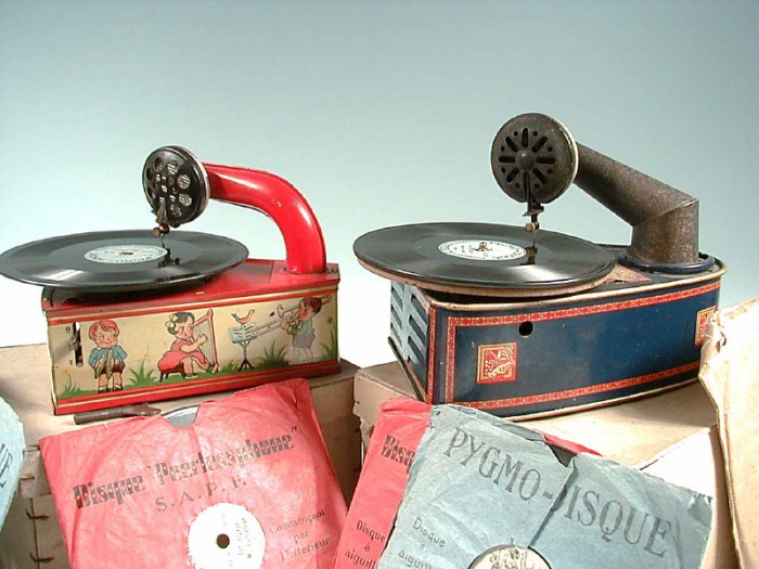 CIC phonographe.jpg