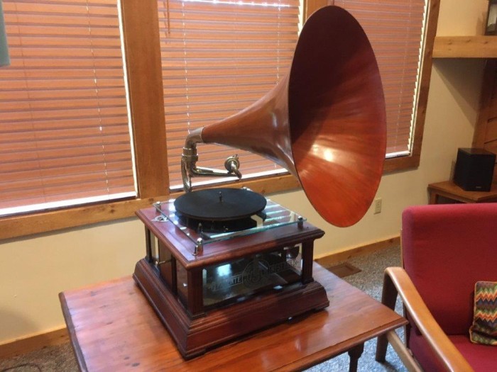 phono1.jpg