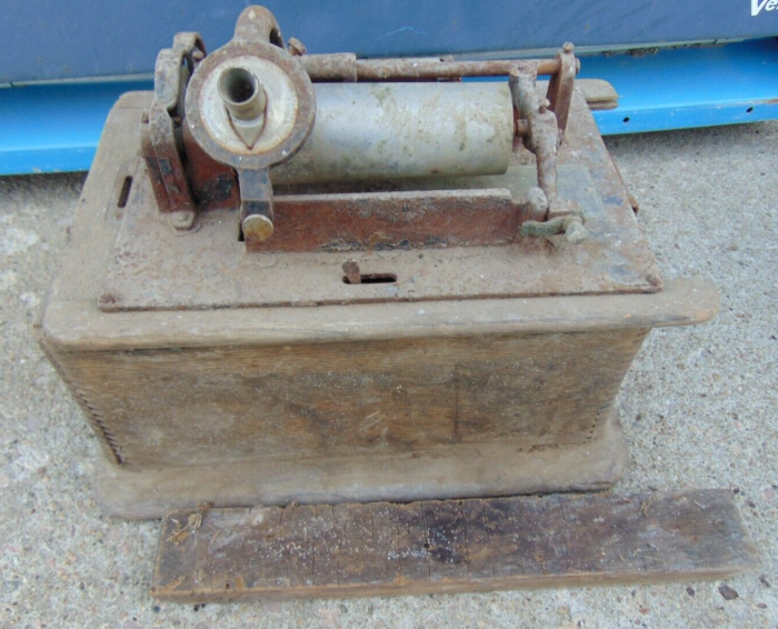 Edison Boat Anchor 1.png