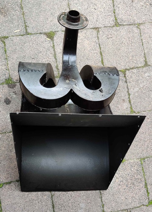 HMV-157 Horn.jpg