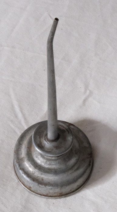Edison Oil Can (1).JPG
