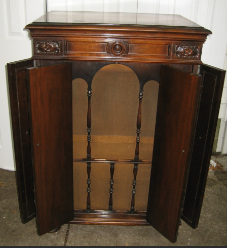 credenza.png