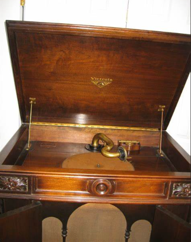 credenza2.png
