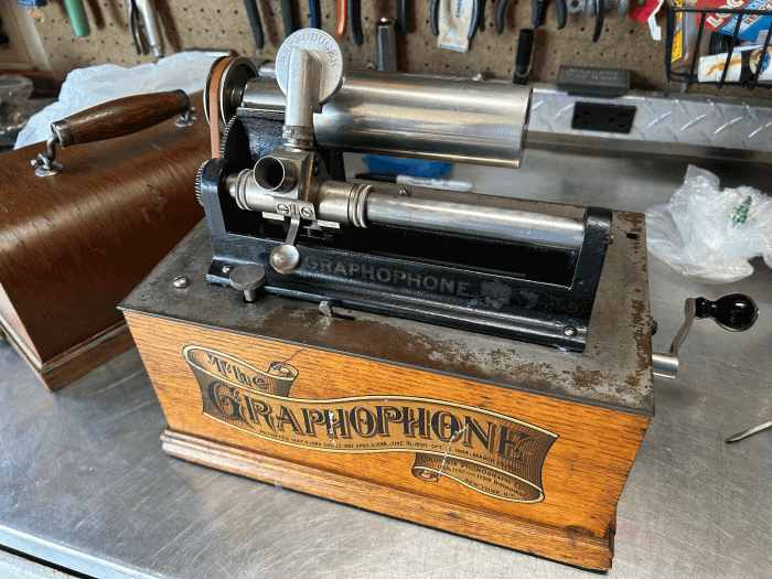 Columbia Graphophone Type A - $500