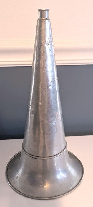 14-inch Columbia Horn (3).jpg