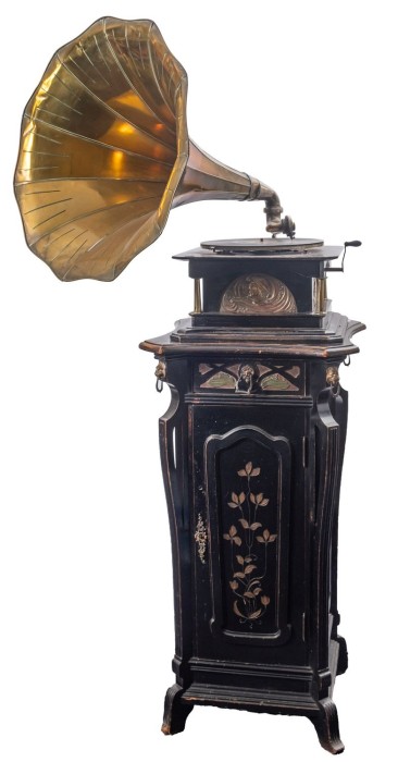 Melba & Pedestal.jpg