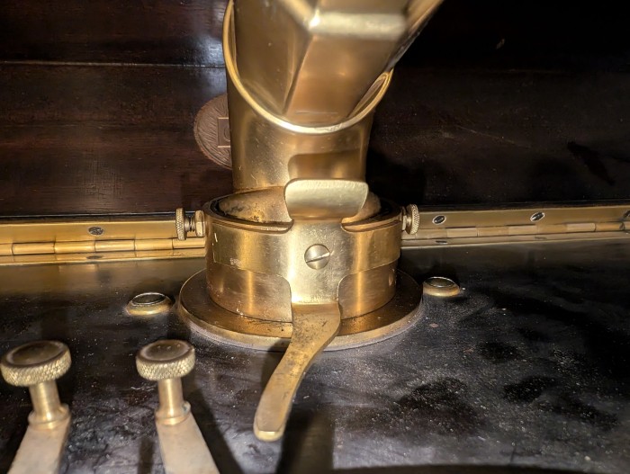 Cheney tone arm base 2.jpg