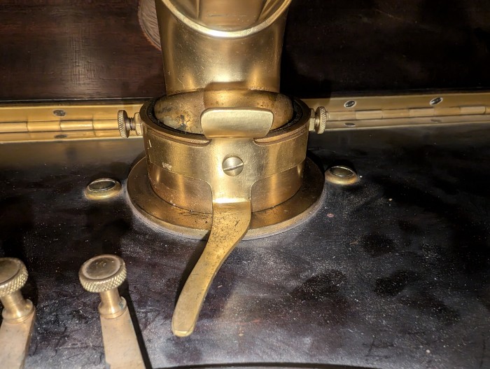 Cheney tone arm base 1.jpg