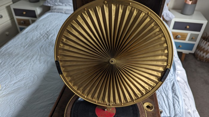 Lumiere 460 Gramophone - Selling DJD (1).jpg