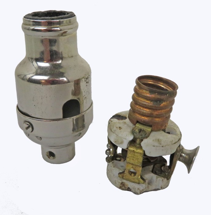Candelabra E12 light socket.JPG
