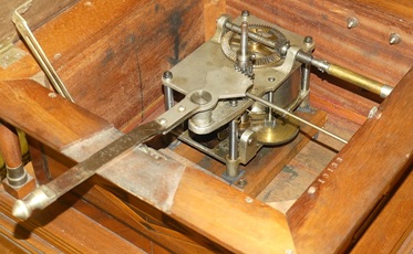 Pathe Concert no 20 motor--01.JPG