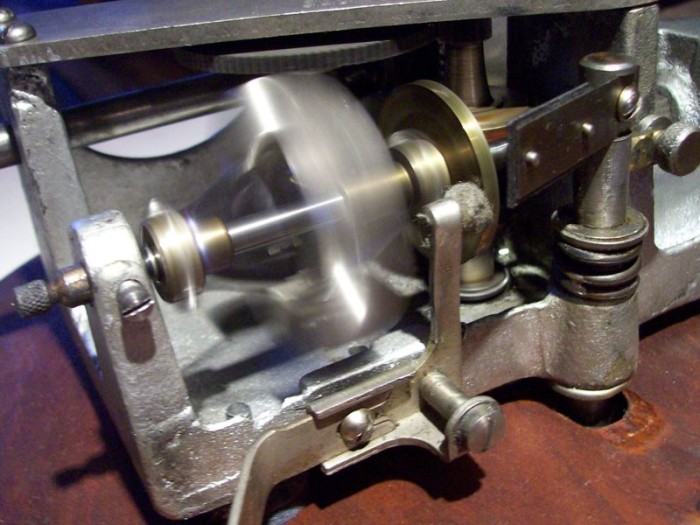 Grand Opera Console Phonograph (3).jpg