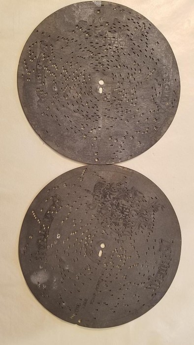 disc1.jpg