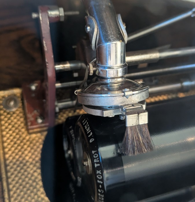Hexaphone Brush (2).jpg