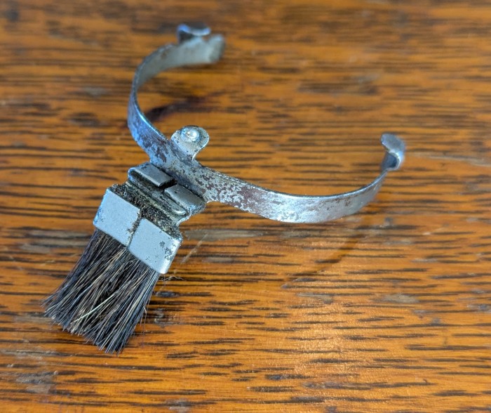 Hexaphone Brush (3).jpg