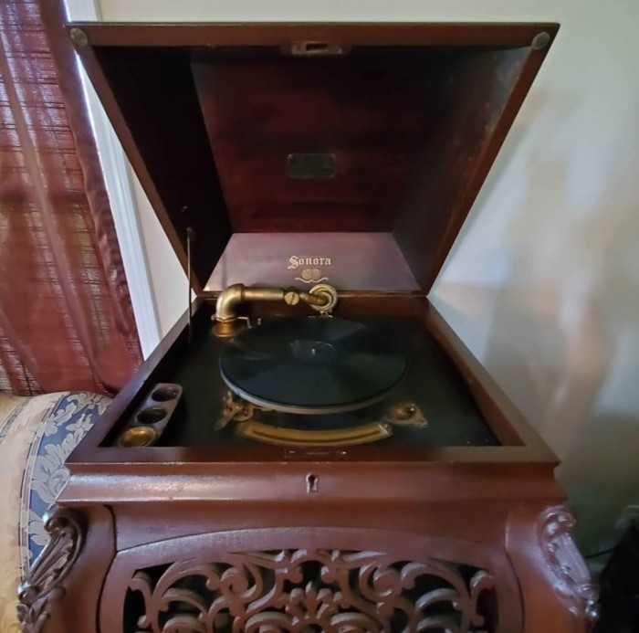 Mystery Sonora 3.jpg