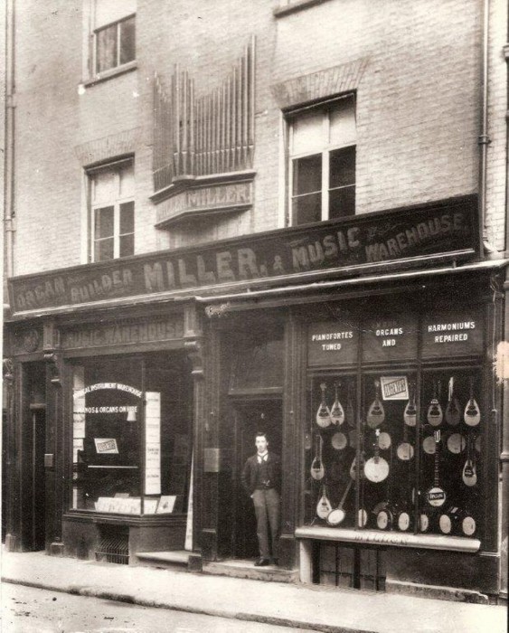 shop.jpg