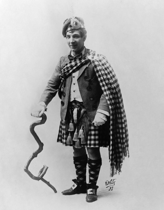 Lauder, Harry.jpg