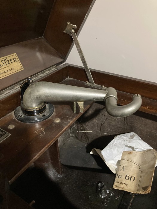 tonearm.jpg