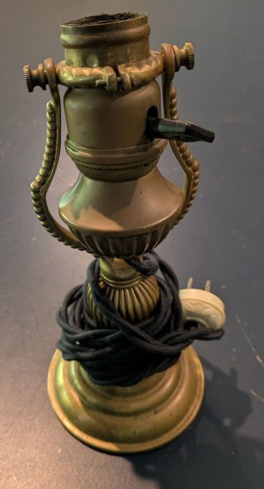 Lamp (3).jpg