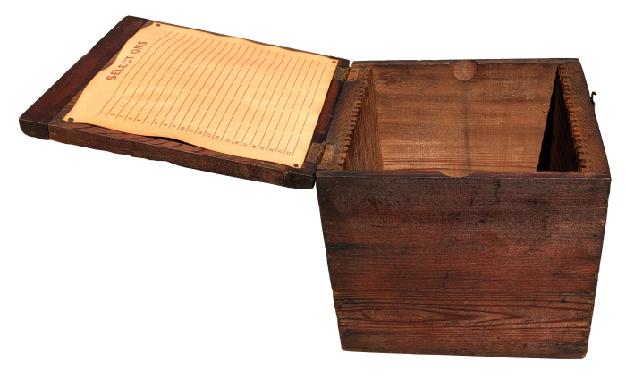 Seven Inch Record Cabinet (2).png