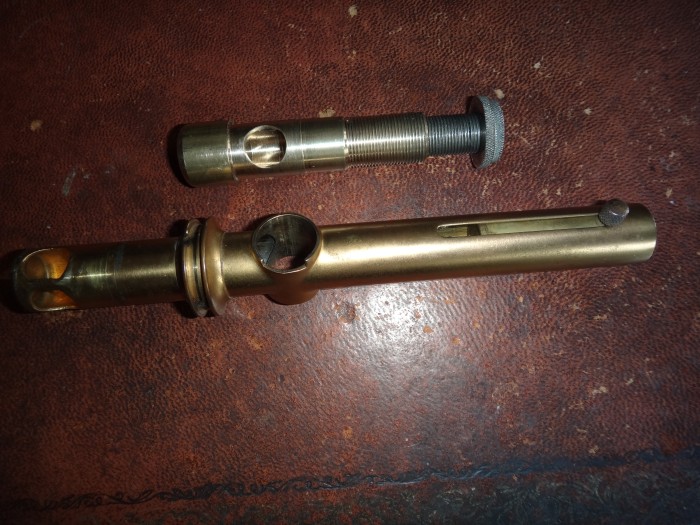 Brunswick Ultona arm plus adaptor showing hole to Ultona soundbox.