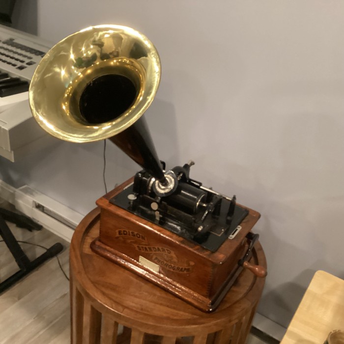 My phonograph playing a record from 1906